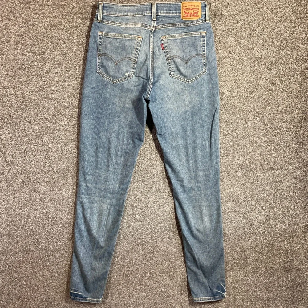 Levis levi 721